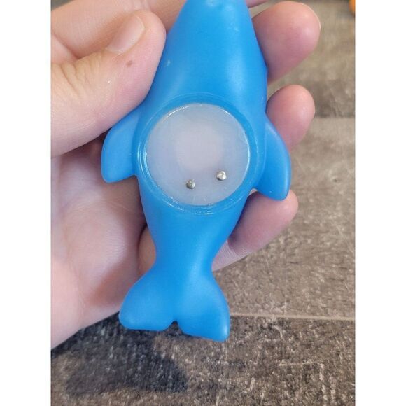 Blue dolphin sea ocean animal creature zoo toy figure - Picture 3 of 3